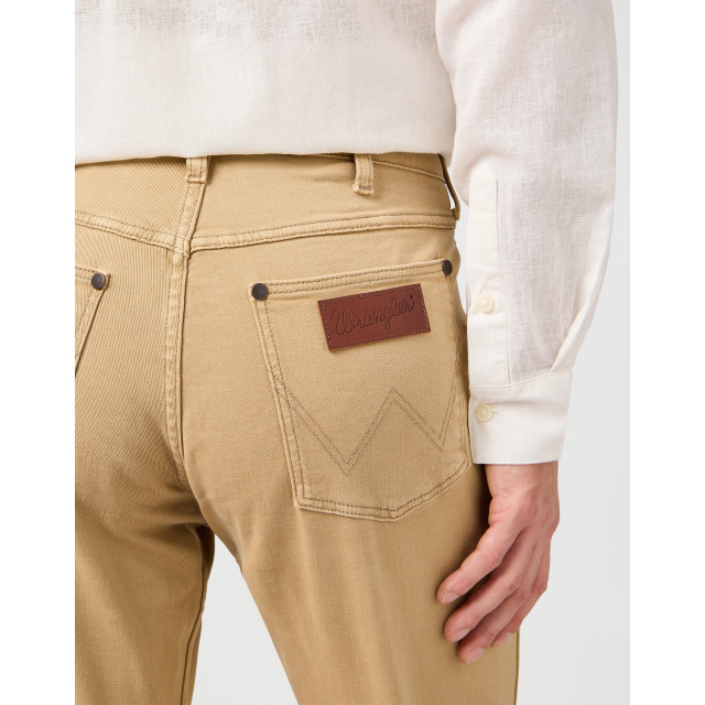 Wrangler Greensboro heren regular-fit jeans rustic russet WRANGLER 112362436 Greensboro RusticRusset large