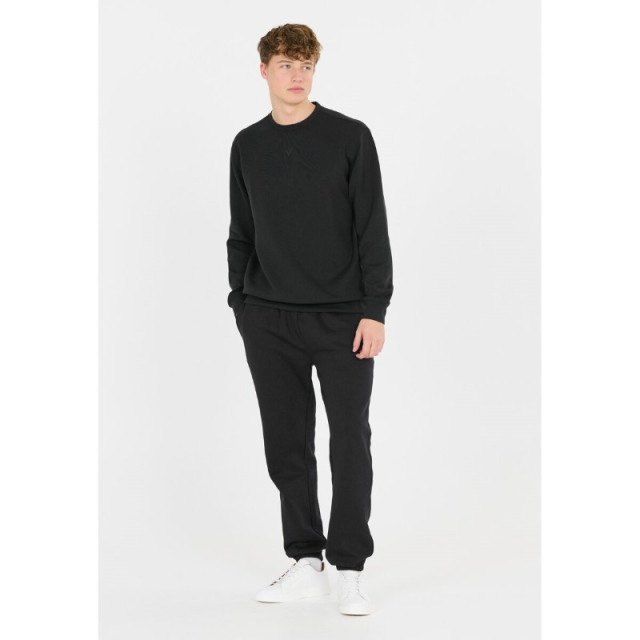 Virtus Taro m crew neck ev243857-1001 Virtus taro m crew neck ev243857-1001 large