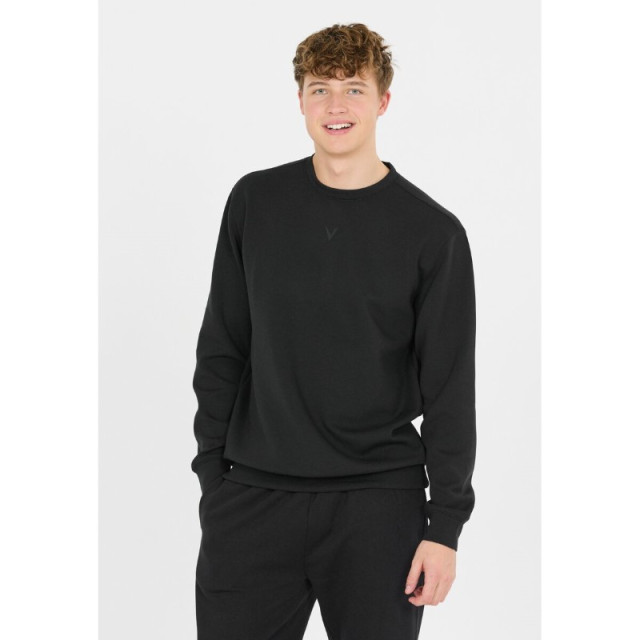 Virtus Taro m crew neck ev243857-1001 Virtus taro m crew neck ev243857-1001 large