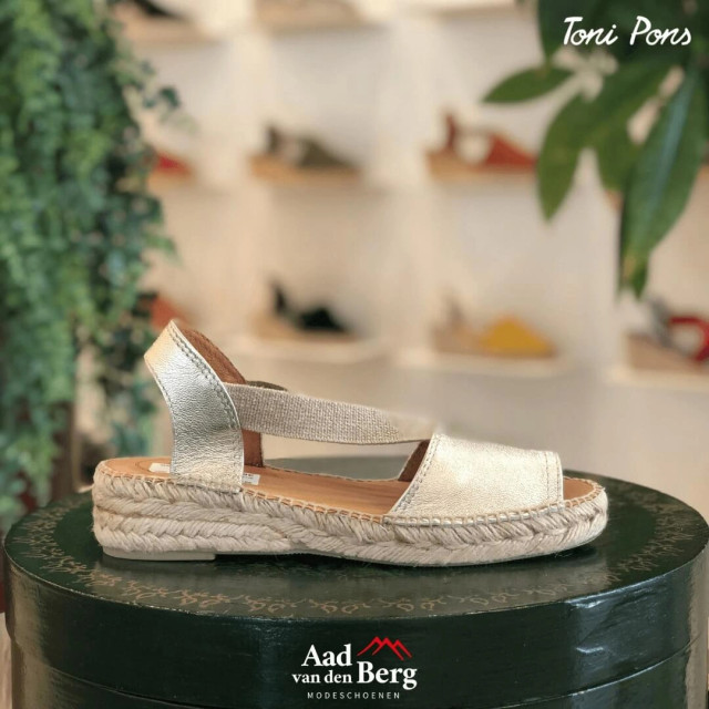 Toni Pons Damesschoenen sandalen Etna large Toni Pons Damesschoenen sandalen Etna large