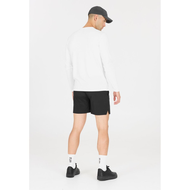 Virtus Berk m shorts ev251871-1001 Virtus berk m shorts ev251871-1001 large