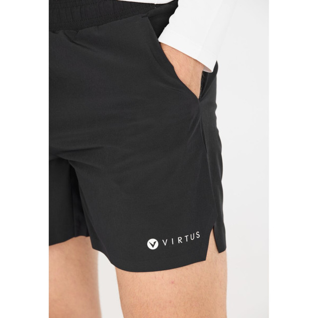 Virtus Berk m shorts ev251871-1001 Virtus berk m shorts ev251871-1001 large