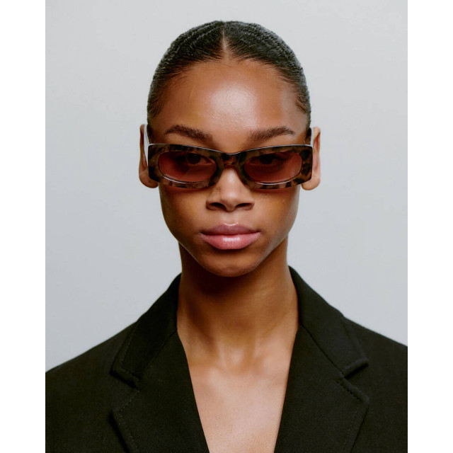 A Kjaerbede Zonnebril kl2502 frida A. Kjærbede Zonnebril KL2502 Frida large