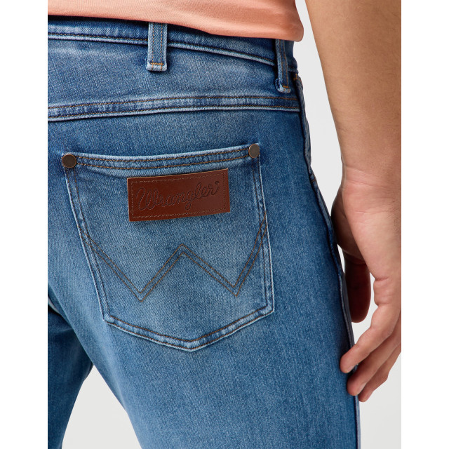 Wrangler Greensboro heren regular-fit jeans mid authentic wash Greensboro 112362443 MidAuthenticWash large