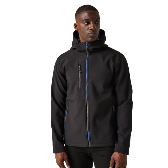 Regatta Heren navigate 2 layer soft shell jas UTRG10787_blacknewroyal large Regatta Heren navigate 2 layer soft shell jas UTRG10787_blacknewroyal large