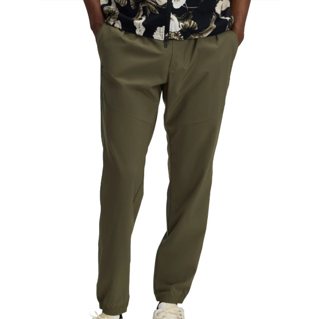 Under Armour Vibe woven joggingbroek 134142 large