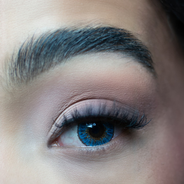 DEZZY'S Kleurlenzen | blisterpack | true sapphire blue ( jaarlenzen) 1983 large