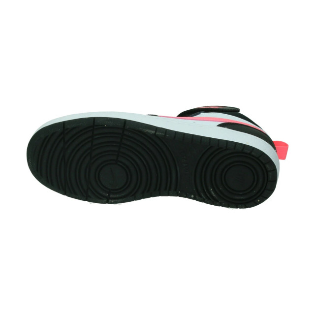 Nike Court borough mid 2 127640 large