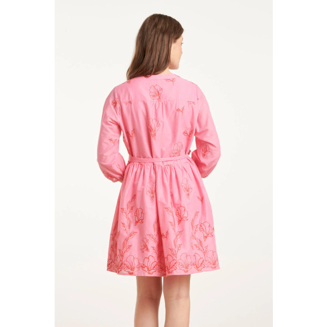 Smashed Lemon 25263 bloemen geborduurde korte jurk met v-hals | 25263-420-450 large Smashed Lemon 25263 bloemen geborduurde korte jurk met v-hals | 25263-420-450 large