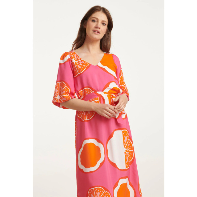 Smashed Lemon 25028 v-neck midi jurk met ballonmouwengrafisch fruitprint | 25028-420-998 large Smashed Lemon 25028 v-neck midi jurk met ballonmouwengrafisch fruitprint | 25028-420-998 large