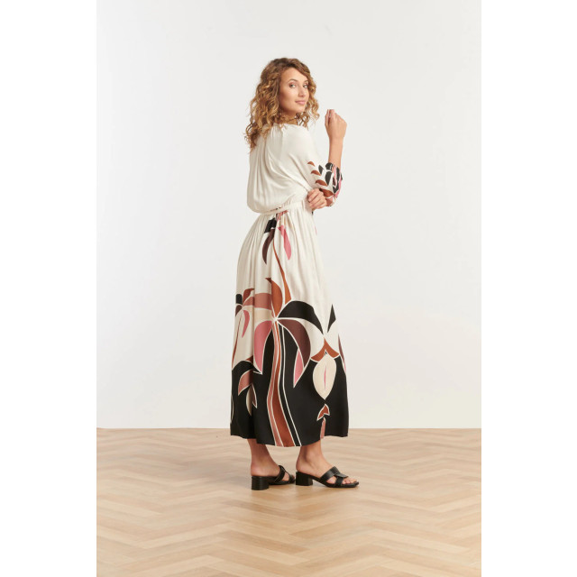 Smashed Lemon 25057 off white flowy maxi jurk met mauve palm print | 25057-720-998 large
