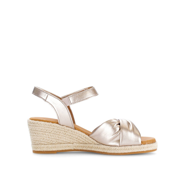 Gabor Gabor Sandalen met hak 62.712.82 Sandalen Goud Gabor Sandalen met hak 62.712.82 large