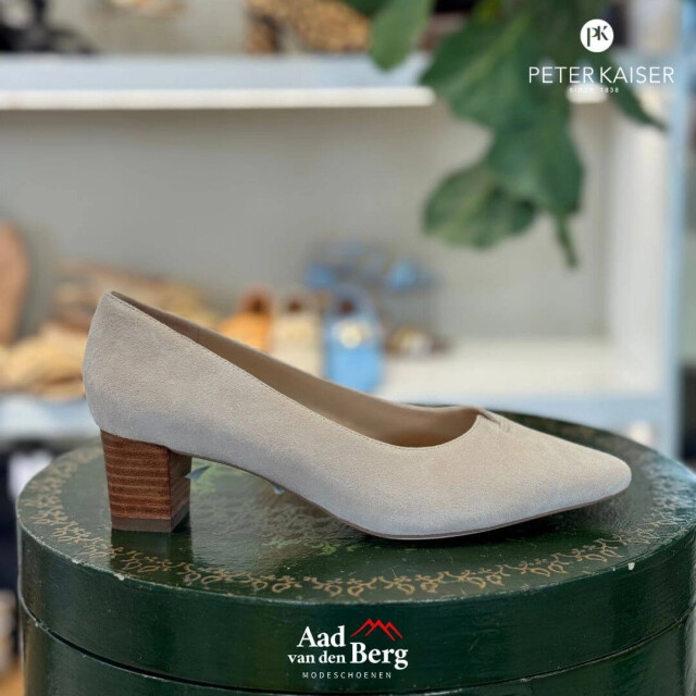 Peter Kaiser 9-72344-44 Pumps Beige 9-72344-44 large