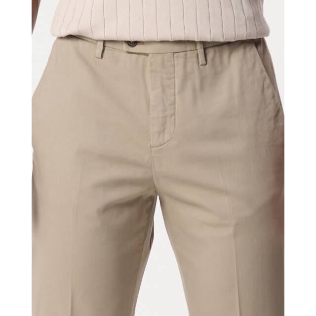 Corneliani Chino 099253-001-56 large