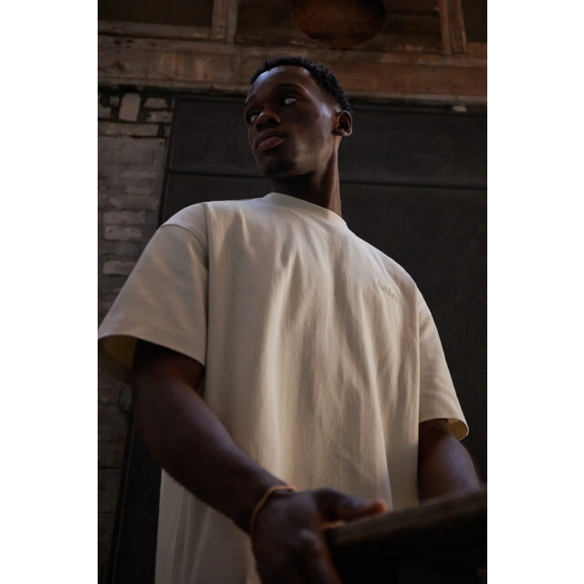 Aeden Ahika tee off 157195651 large