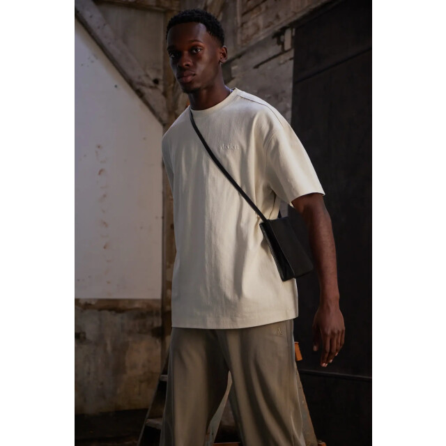 Aeden Ahika tee off 157195651 large