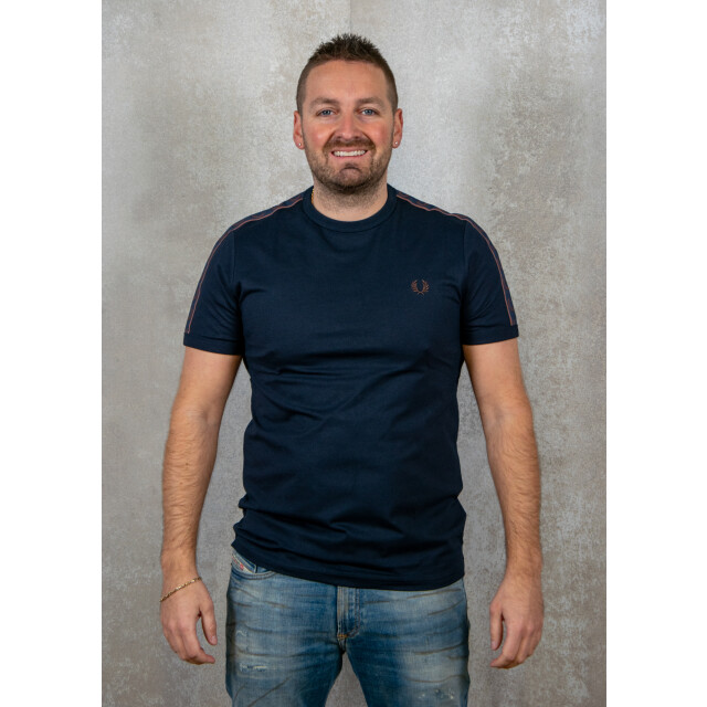 Fred Perry Contrast tape ringer t-shirt 100.30.1150 large