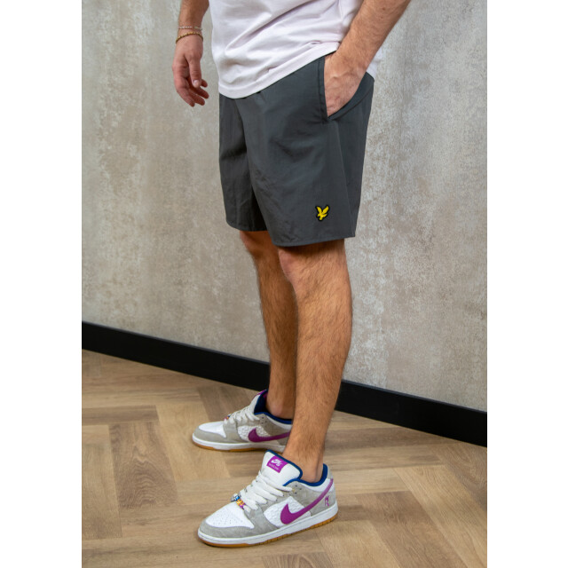 Lyle and Scott Plain swim short 180.20.0035 large