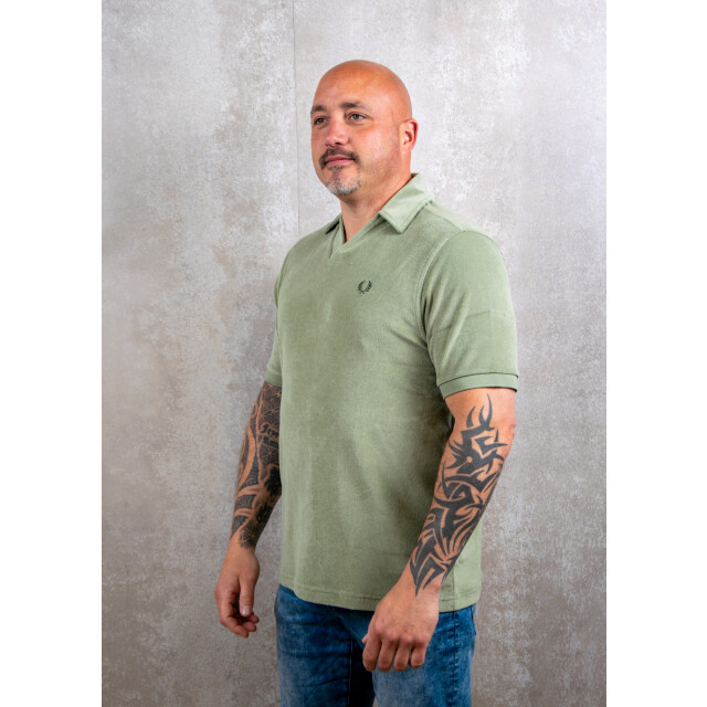 Fred Perry Open collar toweling polo 110.40.0312 large