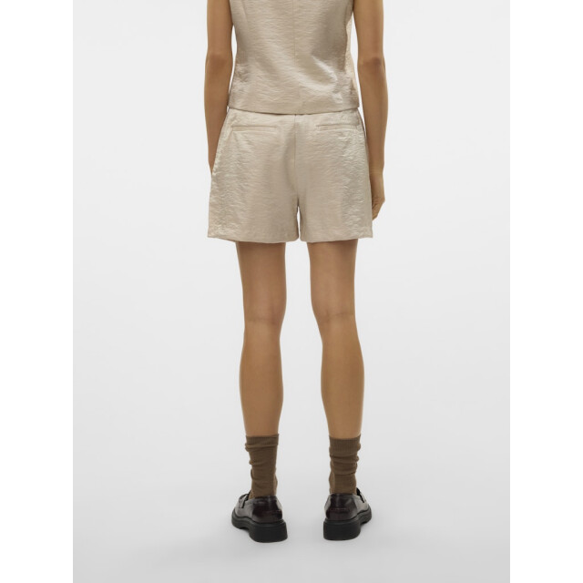 Vero Moda Vmliana mw shiny shorts beige 4159.05.0027 large