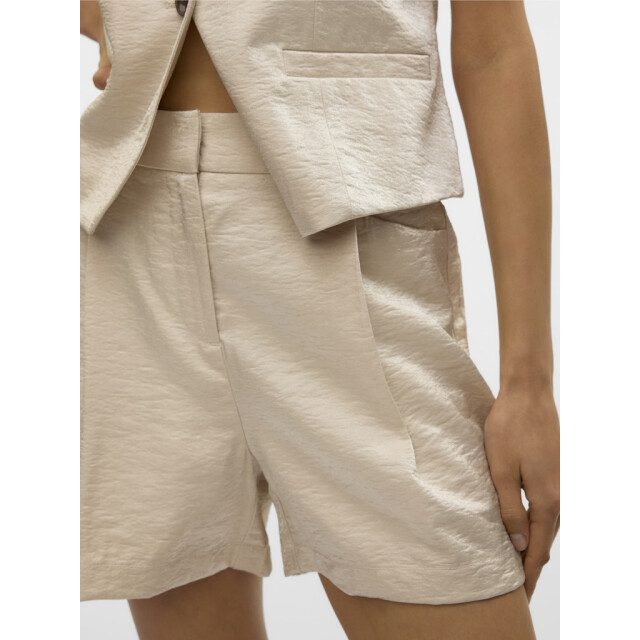Vero Moda Vmliana mw shiny shorts beige 4159.05.0027 large