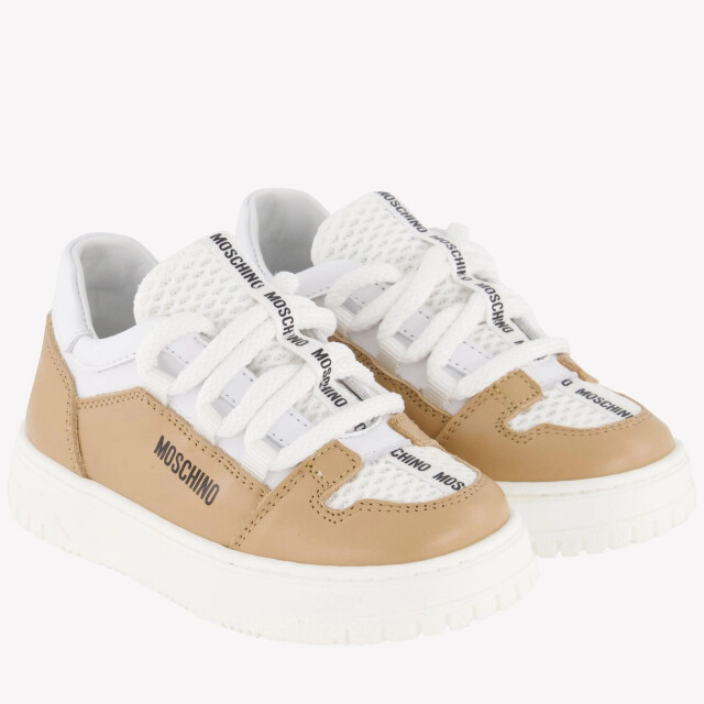 Moschino Unisex sneakers in 2016604016321 large Moschino Unisex sneakers in 2016604016321 large