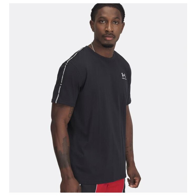 Under Armour Ua icon hwt tee taping-blk 1390300-001 Under Armour ua icon hwt tee taping-blk 1390300-001 large