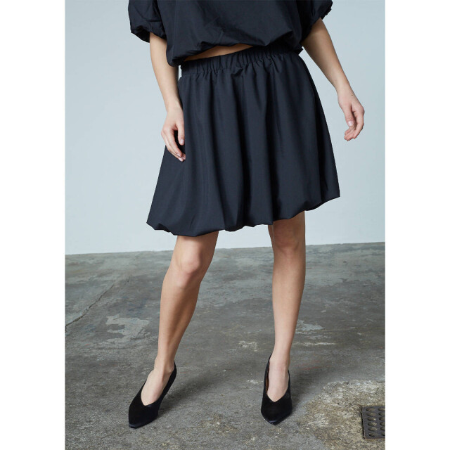 Sisters Point Rok 18971 Sisters Point Rok 18971 large