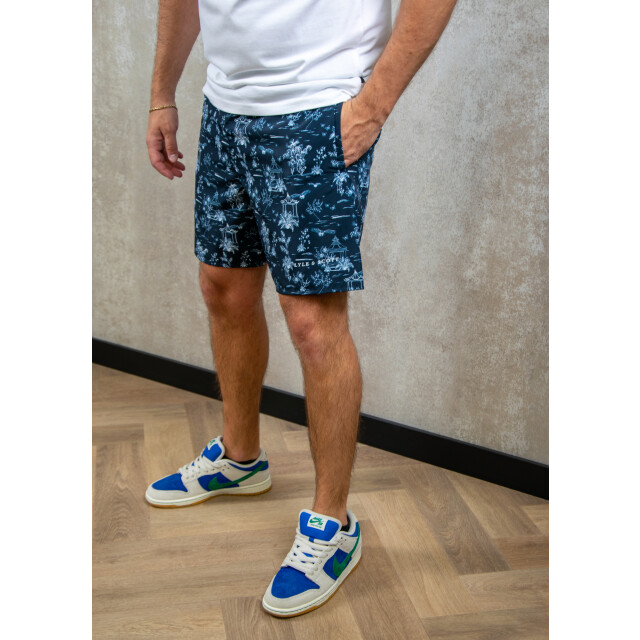 Lyle and Scott Botanical garden print swimshort 180.30.0184 large