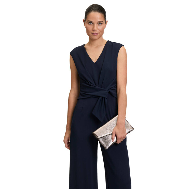 Vera Mont Tas 21814133 Vera Mont Tas 21814133 large