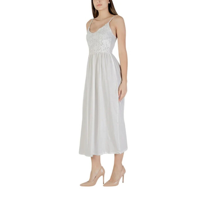 Vero Moda Dresses women dress SYNC2FASHION-2421470 large Vero Moda Dresses women dress SYNC2FASHION-2421470 large