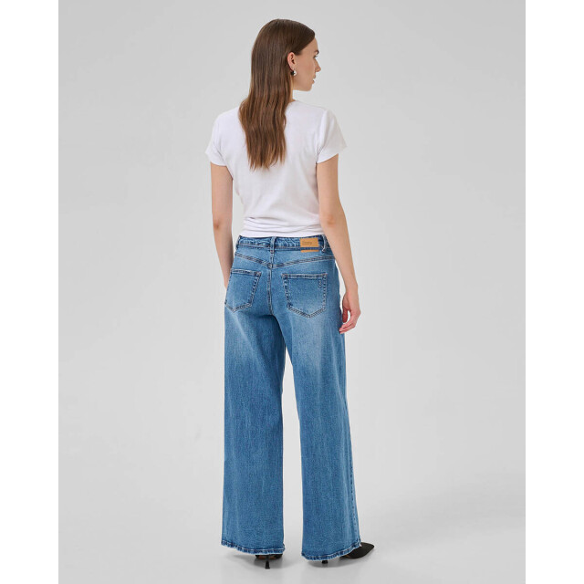 My Essential Wardrobe Jeans 10705256 karo My Essential Wardrobe Jeans 10705256 KARO large