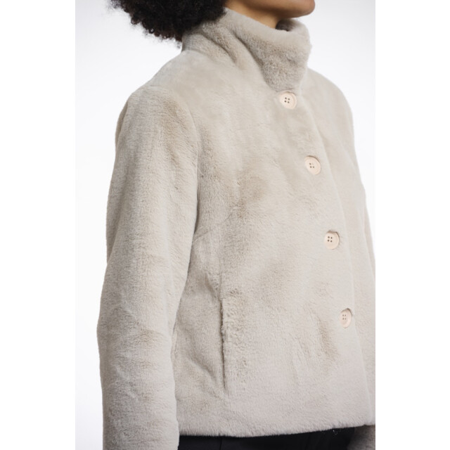 Rino & Pelle single breasted fake fur jacket vie.7002511 9030 birch 06111.198.0081 large Rino & Pelle single breasted fake fur jacket vie.7002511 9030 birch 06111.198.0081 large