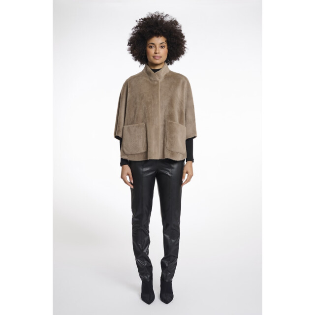 Rino & Pelle faux fur cape dewi.7002511 10868 toffee 06111.882.0002 large Rino & Pelle faux fur cape dewi.7002511 10868 toffee 06111.882.0002 large