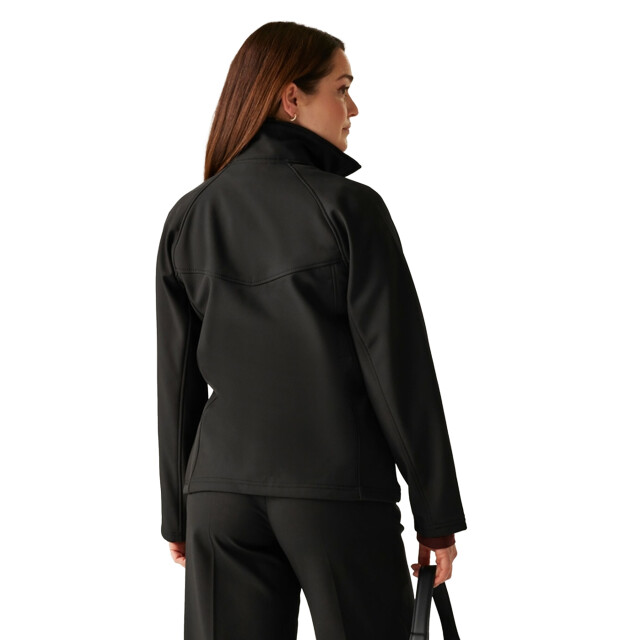 Regatta Dames uproar windbestendige softshell vest UTRG1491_allblack large Regatta Dames uproar windbestendige softshell vest UTRG1491_allblack large