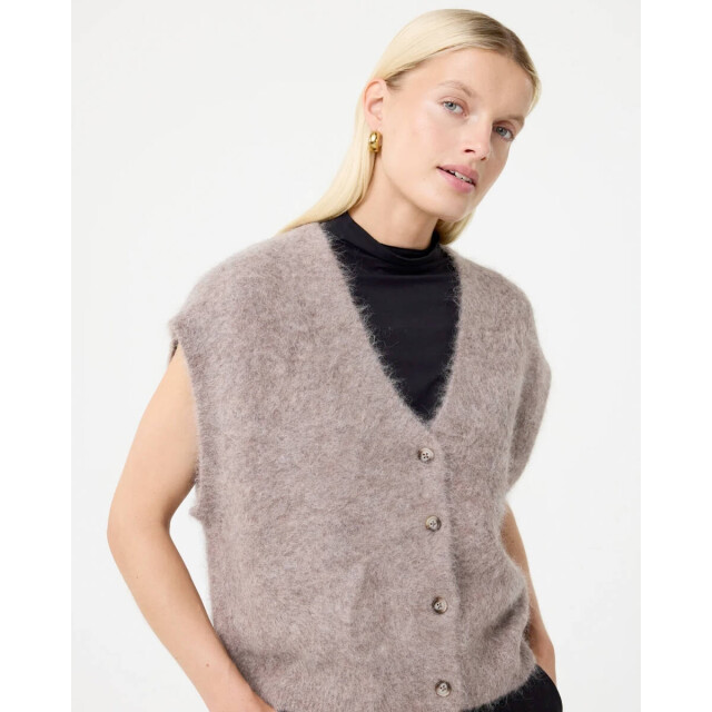 Knit-ted Vest 252p026 constanze Knit-ted Vest 252P026 Constanze large