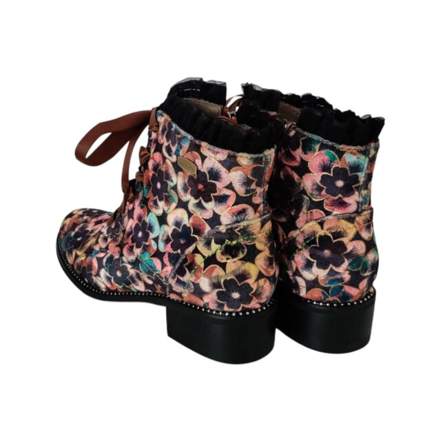Laura Vita Emcmao 45 hoge veterschoen EMCMAO 45 large