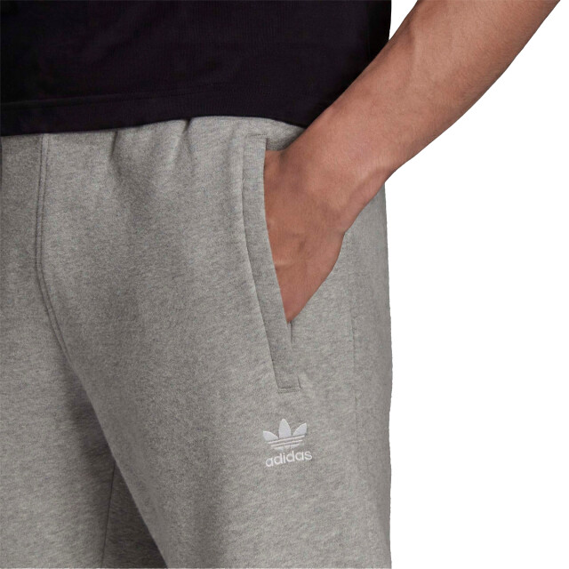 Adidas Heren essentials joggingbroek UTPP5649_grey large