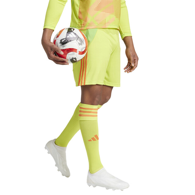 Adidas Heren tiro 24 korte broek UTPP5259_yellowgreen large Adidas Heren tiro 24 korte broek UTPP5259_yellowgreen large