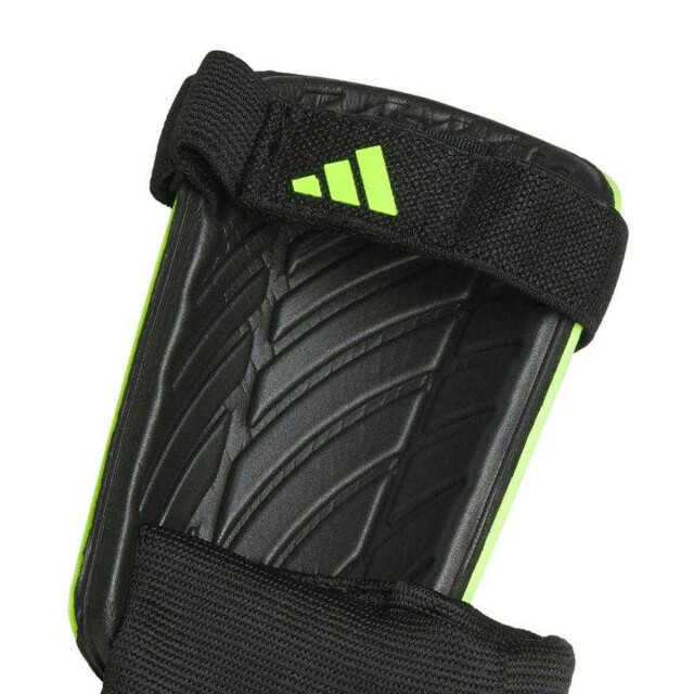 Adidas Kinderen/kinderen tiro wedstrijd voetbal scheen & enkelbeschermers UTPP5056_blackgreen large