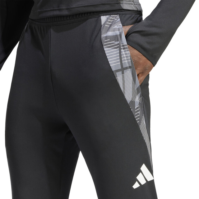 Adidas Heren tiro 24 wedstrijd joggingbroek UTPP5221_blackwhite large
