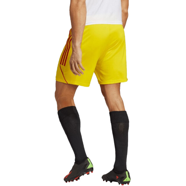 Adidas Heren tiro 23 league shorts UTPP2461_yellow large Adidas Heren tiro 23 league shorts UTPP2461_yellow large