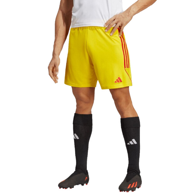 Adidas Heren tiro 23 league shorts UTPP2461_yellow large Adidas Heren tiro 23 league shorts UTPP2461_yellow large