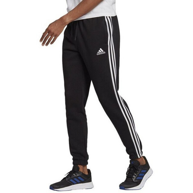 Adidas Heren essentials 3 stripes tapered leg joggingbroek UTPP2234_black large