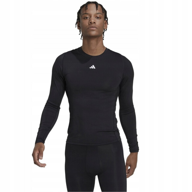 Adidas Heren techfit trainings-t-shirt met lange mouwen UTPP2017_black large Adidas Heren techfit trainings-t-shirt met lange mouwen UTPP2017_black large