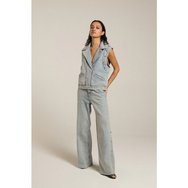 Homage to Denim H-cw25m85 mid waist wide leg jeans with big studs H-CW25M85 Mid Waist Wide Leg Jeans With Big Studs large Homage to Denim H-cw25m85 mid waist wide leg jeans with big studs H-CW25M85 Mid Waist Wide Leg Jeans With Big Studs large