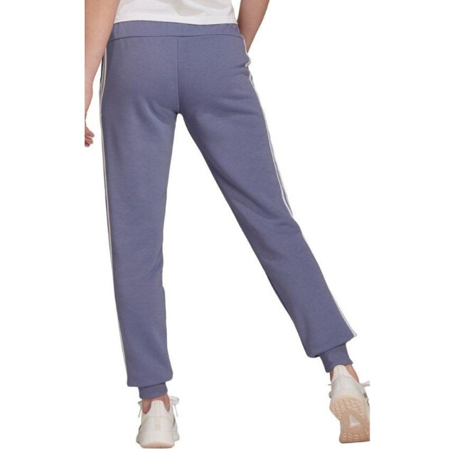 Adidas Dames essentials french terry 3 strepen joggingbroek UTPP770_violet large Adidas Dames essentials french terry 3 strepen joggingbroek UTPP770_violet large
