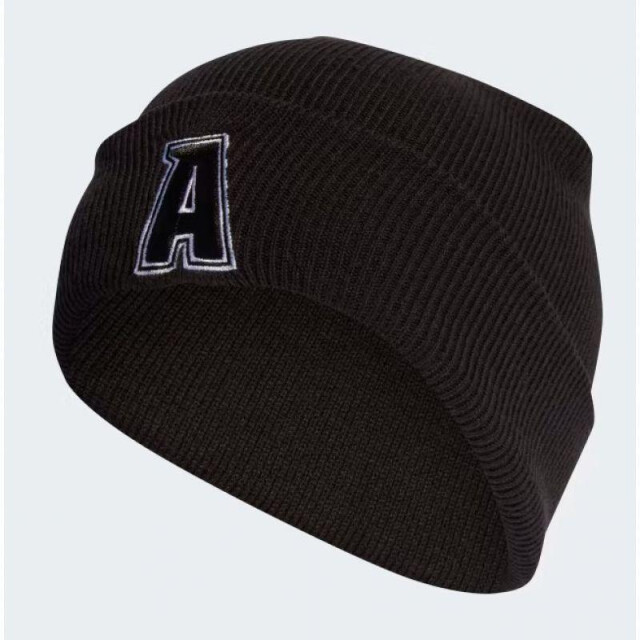 Adidas Var muts met manchet UTPP2209_black large