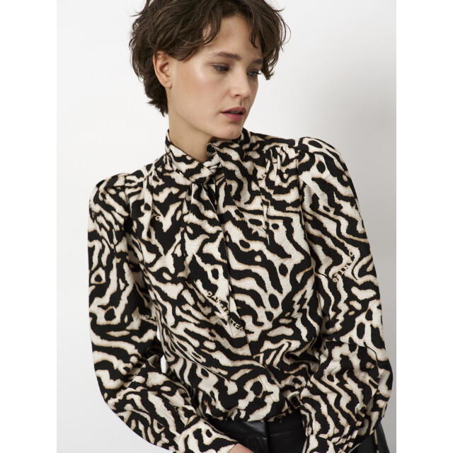 Dante 6 D6 cheska printed pussy bow blouse D6 Cheska Printed Pussy Bow Blouse/9950 Black Cream large