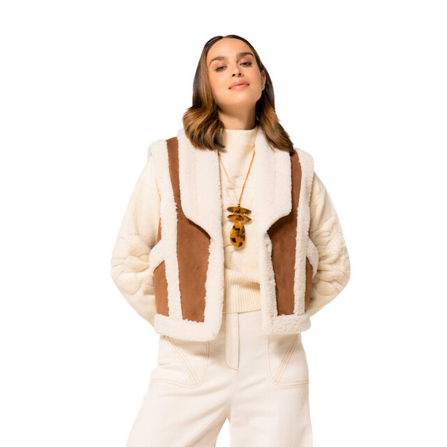 Caroline Biss 4215 93 06721.180.0002 large Caroline Biss 4215 93 06721.180.0002 large